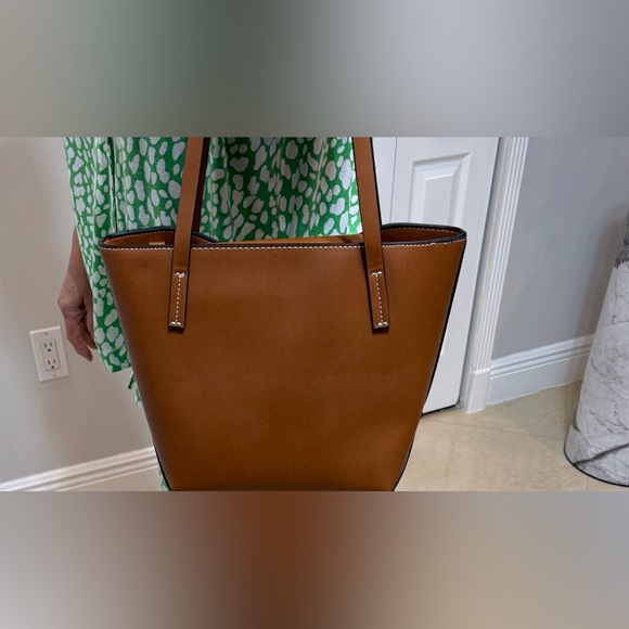 Zara Elegant Brown Tote Handbag & Crossbody. Used, Very Good Condition - Picture 8 of 10